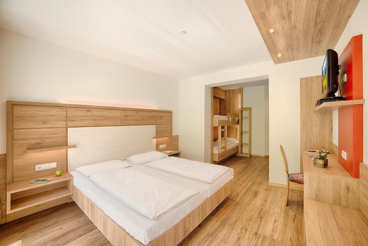 Hotel Oberjahrl Ahrntal Esterno foto