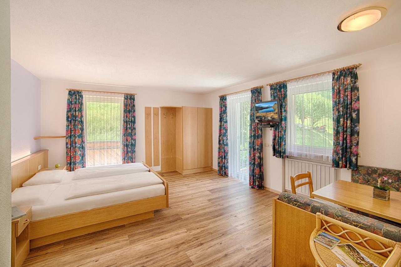 Hotel Oberjahrl Ahrntal Esterno foto