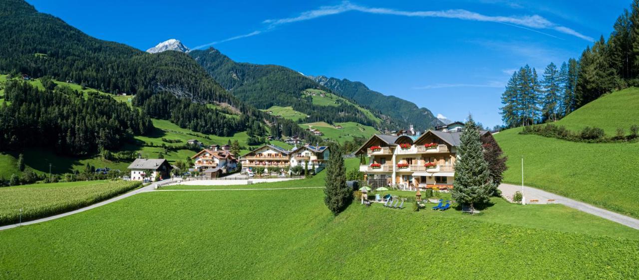 Hotel Oberjahrl Ahrntal Esterno foto