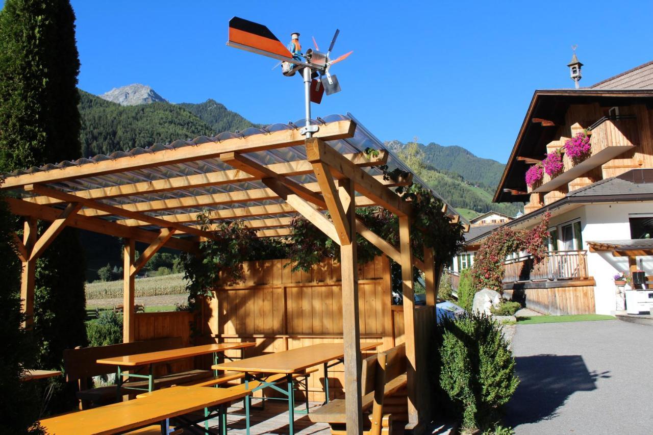 Hotel Oberjahrl Ahrntal Esterno foto