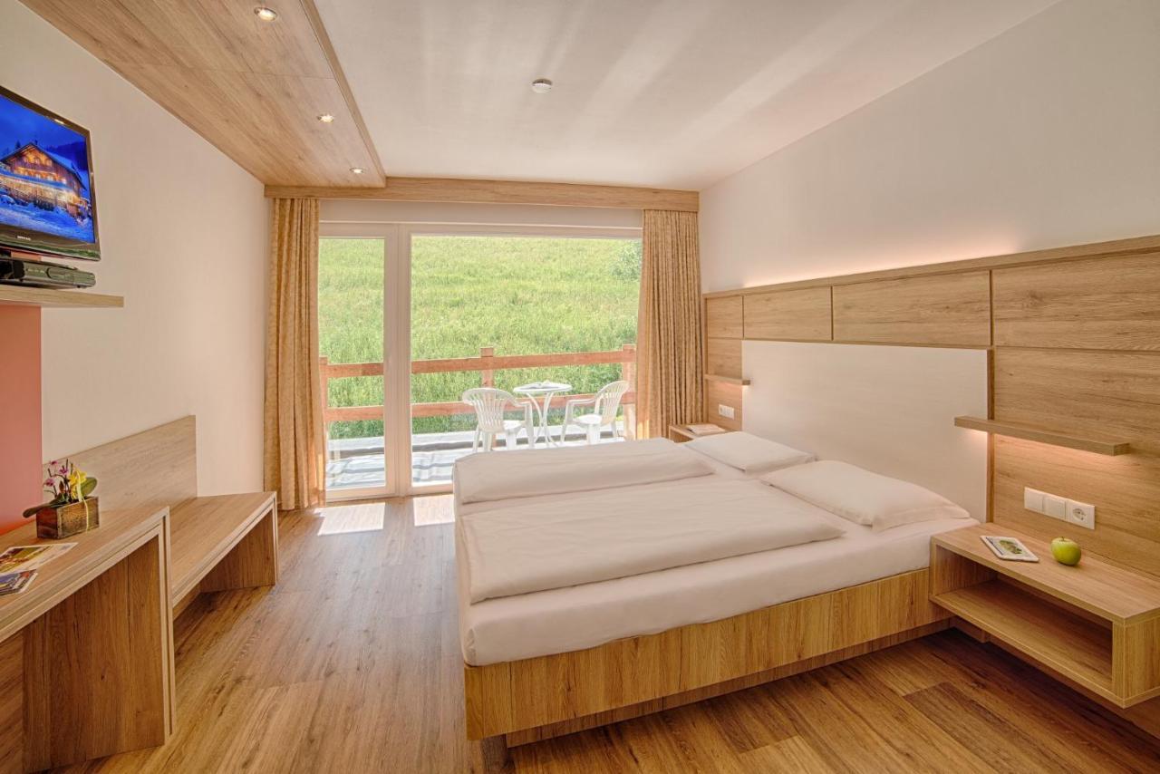Hotel Oberjahrl Ahrntal Esterno foto